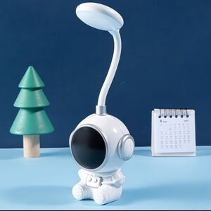 Astronaut-Themed Kids Night Light